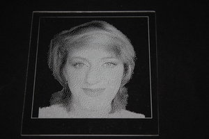 Портрет на оргстекле для торцевой подсветки. Powered by gcode-burner :) Спасибо тебе, Nick :) (2752 просмотра) <a class='original' href='./download/file.php?id=10005&mode=view' target=_blank>Загрузить оригинал (845.75 КБ)</a>