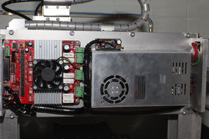 Контроллер с блоком питания (3120 просмотров) <a class='original' href='./download/file.php?id=10082&mode=view' target=_blank>Загрузить оригинал (344.41 КБ)</a>