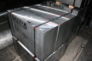 Пример резки толстой алюминиевой плиты (4964 просмотра) <a class='original' href='./download/file.php?id=101354&mode=view' target=_blank>Загрузить оригинал (5.1 МБ)</a>