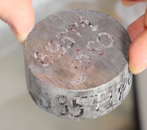 Пруток В95Т1 немного потемнел (7129 просмотров) <a class='original' href='./download/file.php?id=101990&mode=view' target=_blank>Загрузить оригинал (318.76 КБ)</a>