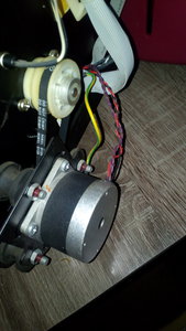 ось X, без редуктора но мотор мощней. (3041 просмотр) <a class='original' href='./download/file.php?id=103099&mode=view' target=_blank>Загрузить оригинал (3.75 МБ)</a>