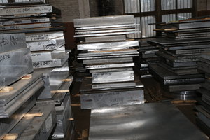 По перечёркнутым размерам можно понять историю изменения имён алюминиевых плит. (4852 просмотра) <a class='original' href='./download/file.php?id=103507&mode=view' target=_blank>Загрузить оригинал (9 МБ)</a>