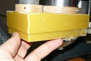 вставляется и вынимается просто руками (6436 просмотров) <a class='original' href='./download/file.php?id=10399&mode=view' target=_blank>Загрузить оригинал (58.95 КБ)</a>