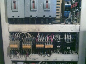 третий и четвертый контактор не прилипают сразу. (155754 просмотра) <a class='original' href='./download/file.php?id=104146&mode=view' target=_blank>Загрузить оригинал (177.32 КБ)</a>