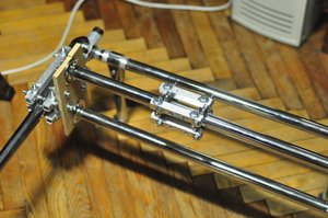 каретка оси Y самодельного чпу раскладчика.JPG (6276 просмотров) <a class='original' href='./download/file.php?id=1042&mode=view' target=_blank>Загрузить оригинал (349.7 КБ)</a>