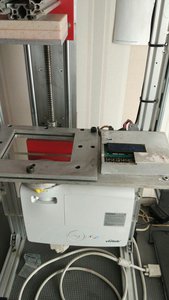 проектор и рабочий стол с пультом и без кюветы. (6279 просмотров) <a class='original' href='./download/file.php?id=105447&mode=view' target=_blank>Загрузить оригинал (165.06 КБ)</a>