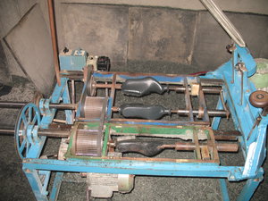 старый станок (2852 просмотра) <a class='original' href='./download/file.php?id=105930&mode=view' target=_blank>Загрузить оригинал (2.34 МБ)</a>