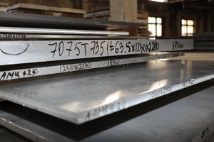 Плита В95ОЧТ2 (7475T7351) =63.5mm/2.5&quot; (3127 просмотров) <a class='original' href='./download/file.php?id=106443&mode=view' target=_blank>Загрузить оригинал (6.39 МБ)</a>