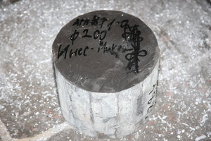 Отрезали от прутка ВТ1-0 Ø200mm (3127 просмотров) <a class='original' href='./download/file.php?id=106444&mode=view' target=_blank>Загрузить оригинал (8.44 МБ)</a>