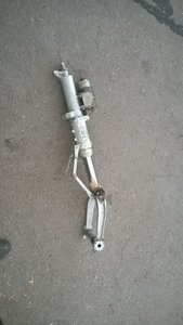 стойка шасси вертолета круто выглядет (4031 просмотр) <a class='original' href='./download/file.php?id=108677&mode=view' target=_blank>Загрузить оригинал (2.05 МБ)</a>