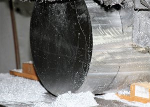 Чего, у нас фрез нет лишних..... (5584 просмотра) <a class='original' href='./download/file.php?id=109011&mode=view' target=_blank>Загрузить оригинал (964.9 КБ)</a>