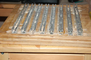 Пазовый стол с проежнего станочка. Не айс, но работать можно (4517 просмотров) <a class='original' href='./download/file.php?id=109270&sid=e45ce1d59849d058c0d717f867aa0f02&mode=view' target=_blank>Загрузить оригинал (218.54 КБ)</a>