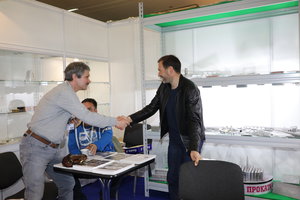 Деловые встречи у нас на стенде. (7914 просмотров) <a class='original' href='./download/file.php?id=111871&mode=view' target=_blank>Загрузить оригинал (6.65 МБ)</a>