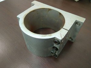 держатель шпинделя 1800р (2660 просмотров) <a class='original' href='./download/file.php?id=111918&mode=view' target=_blank>Загрузить оригинал (104.39 КБ)</a>