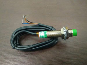 датчики PNP под резьбу 12х1 -250р (2660 просмотров) <a class='original' href='./download/file.php?id=111919&mode=view' target=_blank>Загрузить оригинал (136.84 КБ)</a>