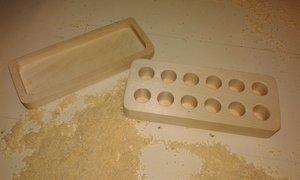 Первое изделие. Коробочка для цанг (2797 просмотров) <a class='original' href='./download/file.php?id=112292&mode=view' target=_blank>Загрузить оригинал (1.37 МБ)</a>