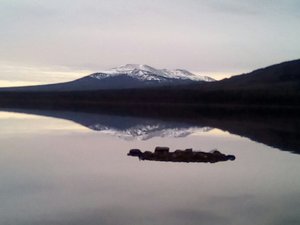 8.05.2017. Штиля, в принципе, никогда там не бывает... Но - ВОТ! хр. Нургуш во всей красе. Хариус, как раз там где-то ((( (2698 просмотров) <a class='original' href='./download/file.php?id=112698&mode=view' target=_blank>Загрузить оригинал (97.76 КБ)</a>