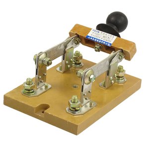 Рубильник.jpg (2648 просмотров) <a class='original' href='./download/file.php?id=114065&mode=view' target=_blank>Загрузить оригинал (151.69 КБ)</a>