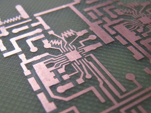 посадочное место под ADF4360-7 корпус LFCSP-24 (2200 просмотров) <a class='original' href='./download/file.php?id=114136&mode=view' target=_blank>Загрузить оригинал (2.72 МБ)</a>