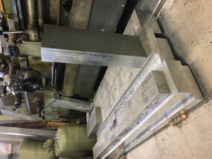 Стараемся заказывать полосы по всей ширине, дальше на своей пиле разделывать. Фото из нашего цеха. (3700 просмотров) <a class='original' href='./download/file.php?id=114246&mode=view' target=_blank>Загрузить оригинал (2.52 МБ)</a>