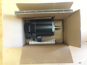 Серводвигатель с тормозом Yaskawa 1.3кВт (4045 просмотров) <a class='original' href='./download/file.php?id=114317&sid=37ccc788fded7d07d161bc6a0423e917&mode=view' target=_blank>Загрузить оригинал (1.04 МБ)</a>