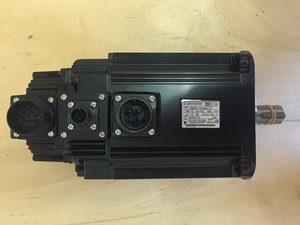 Серводвигатель с тормозом Yaskawa 1.3кВт (4045 просмотров) <a class='original' href='./download/file.php?id=114318&sid=37ccc788fded7d07d161bc6a0423e917&mode=view' target=_blank>Загрузить оригинал (990.88 КБ)</a>