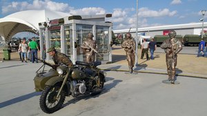 Для фоток на память (18669 просмотров) <a class='original' href='./download/file.php?id=118405&mode=view' target=_blank>Загрузить оригинал (4.04 МБ)</a>