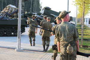 Военная техника на МВТФ «АРМИЯ-2017», открытая экспозиция, пав. А (18115 просмотров) <a class='original' href='./download/file.php?id=119496&mode=view' target=_blank>Загрузить оригинал (9.63 МБ)</a>