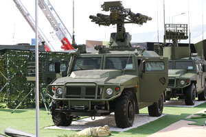 Военная техника на МВТФ «АРМИЯ-2017», открытая экспозиция, пав. А (18115 просмотров) <a class='original' href='./download/file.php?id=119511&mode=view' target=_blank>Загрузить оригинал (9.57 МБ)</a>