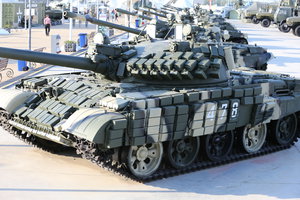 Военная техника на МВТФ «АРМИЯ-2017», открытая экспозиция, пав. А (18115 просмотров) <a class='original' href='./download/file.php?id=119513&mode=view' target=_blank>Загрузить оригинал (9.96 МБ)</a>