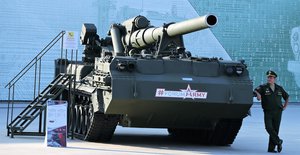 Военная техника на МВТФ «АРМИЯ-2017», открытая экспозиция, около пав. А (18115 просмотров) <a class='original' href='./download/file.php?id=119526&mode=view' target=_blank>Загрузить оригинал (1.32 МБ)</a>