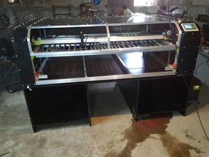 Вид спереди, облицовка крышки еще не закончена (5195 просмотров) <a class='original' href='./download/file.php?id=121255&mode=view' target=_blank>Загрузить оригинал (2.24 МБ)</a>