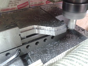 фреза 10,заглубление 0.25,подача 120,обороты примерно 4-5тыс. (4907 просмотров) <a class='original' href='./download/file.php?id=122158&mode=view' target=_blank>Загрузить оригинал (1.2 МБ)</a>