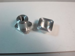 крепеж цилиндра и заглушка.jpg (4841 просмотр) <a class='original' href='./download/file.php?id=127377&mode=view' target=_blank>Загрузить оригинал (57.92 КБ)</a>