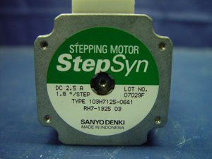 102579461_sanyo-denki-stepsyn-stepping-motor-103h7125-0641-ebay.jpg (2935 просмотров) <a class='original' href='./download/file.php?id=127598&mode=view' target=_blank>Загрузить оригинал (35.09 КБ)</a>