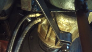 Фото снизу. 2 шланга давления (закрыть,открыть) -1 слив (11836 просмотров) <a class='original' href='./download/file.php?id=130736&mode=view' target=_blank>Загрузить оригинал (492.64 КБ)</a>