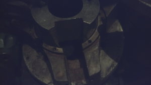 Расколотый патрон. Расколота втулка клиновая. и 1 кулачек клиновой. (11836 просмотров) <a class='original' href='./download/file.php?id=130739&mode=view' target=_blank>Загрузить оригинал (341.77 КБ)</a>