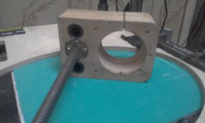 Вариант кронштейна, стягивался простым хомутом (вариант забракован как неудобный) (2812 просмотров) <a class='original' href='./download/file.php?id=131219&mode=view' target=_blank>Загрузить оригинал (1.14 МБ)</a>