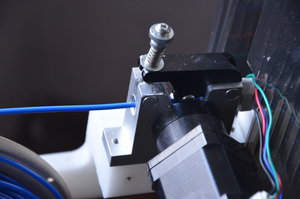 Китайский экструдер - не дорабатывался ни разу за 2.5 года. Не совсем удобно менять пластик, в остальном довольно работоспособен. (15049 просмотров) <a class='original' href='./download/file.php?id=133667&mode=view' target=_blank>Загрузить оригинал (387.56 КБ)</a>