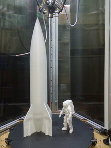 Высота ракеты 720мм, печаталась часа три (15049 просмотров) <a class='original' href='./download/file.php?id=133672&mode=view' target=_blank>Загрузить оригинал (148.79 КБ)</a>