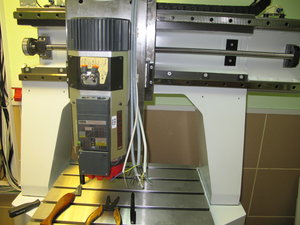 вот эта кучка проводов идёт на шпиндель (3407 просмотров) <a class='original' href='./download/file.php?id=13454&sid=ae7e4ca5ba2eb4b5b0f137fa547258ef&mode=view' target=_blank>Загрузить оригинал (2.01 МБ)</a>