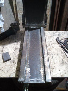 Варил полуавтоматом, позже сварной валик расплавил аргоном, сделал плавные входы. Наверно это не сильно помогло от напряжений, но вроде есть такая технология. (4741 просмотр) <a class='original' href='./download/file.php?id=134549&sid=93f2f0c400ea13bd5e3b5b10b79024cc&mode=view' target=_blank>Загрузить оригинал (3.34 МБ)</a>