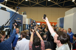 H55R6186.JPG (13440 просмотров) <a class='original' href='./download/file.php?id=138995&mode=view' target=_blank>Загрузить оригинал (9.05 МБ)</a>