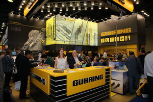 Стенд известной компании (13261 просмотр) <a class='original' href='./download/file.php?id=139154&mode=view' target=_blank>Загрузить оригинал (8.48 МБ)</a>