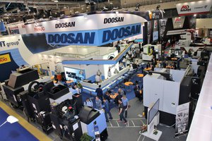 H55R6698.JPG (3202 просмотра) <a class='original' href='./download/file.php?id=139420&mode=view' target=_blank>Загрузить оригинал (3.53 МБ)</a>