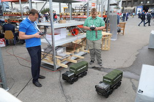 Пока все работали, некоторые готовились к АРМИИ-2018 (3202 просмотра) <a class='original' href='./download/file.php?id=139428&mode=view' target=_blank>Загрузить оригинал (10.32 МБ)</a>