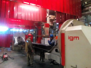 Сварочный робот с 2-мя головами и поворотным столом. (1236 просмотров) <a class='original' href='./download/file.php?id=141578&mode=view' target=_blank>Загрузить оригинал (1.08 МБ)</a>