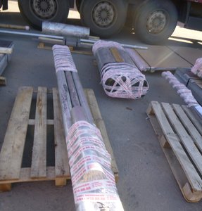 Фото прутков Д16Т делалось нашим водителем на терминале Деловых Л., несмотря на запреты. (8070 просмотров) <a class='original' href='./download/file.php?id=142095&mode=view' target=_blank>Загрузить оригинал (2.54 МБ)</a>