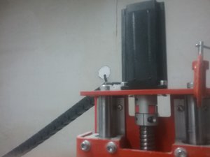 Так выглядит ось z на моем станке (3205 просмотров) <a class='original' href='./download/file.php?id=144183&mode=view' target=_blank>Загрузить оригинал (1.32 МБ)</a>