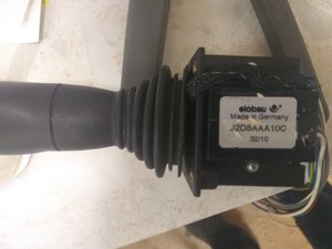 Джойстик на 4 направления Цена 2500 (4810 просмотров) <a class='original' href='./download/file.php?id=144302&mode=view' target=_blank>Загрузить оригинал (4.5 МБ)</a>